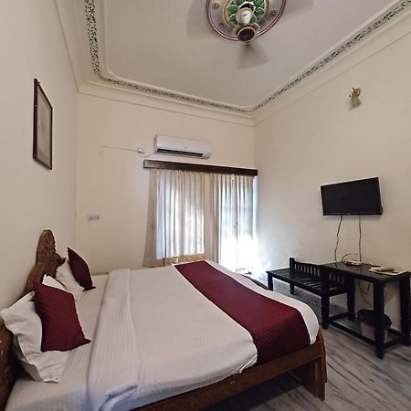 Hotel Green Haveli - A Heritage And Hill View Hotel , Pushkar Exterior foto