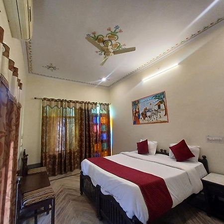 Hotel Green Haveli - A Heritage And Hill View Hotel , Pushkar Exterior foto