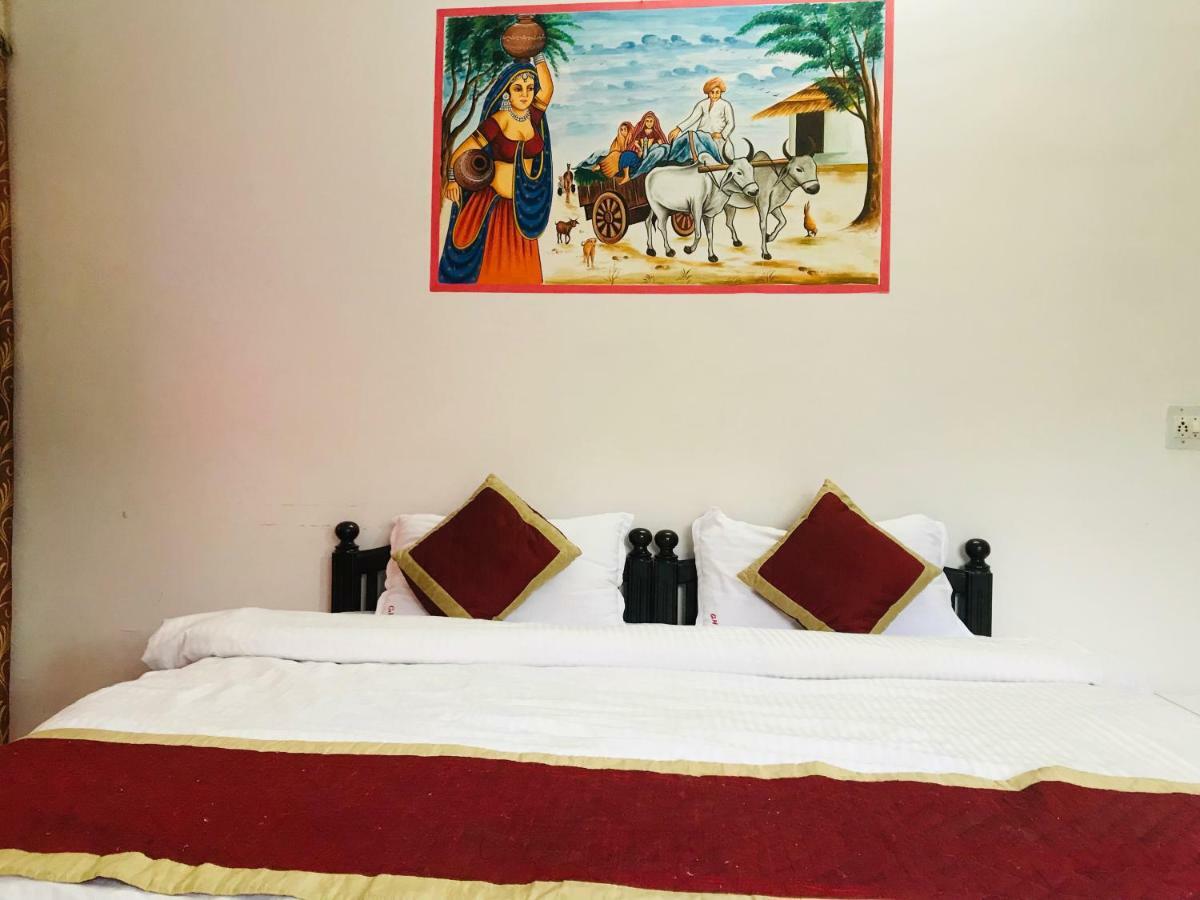 Hotel Green Haveli - A Heritage And Hill View Hotel , Pushkar Exterior foto